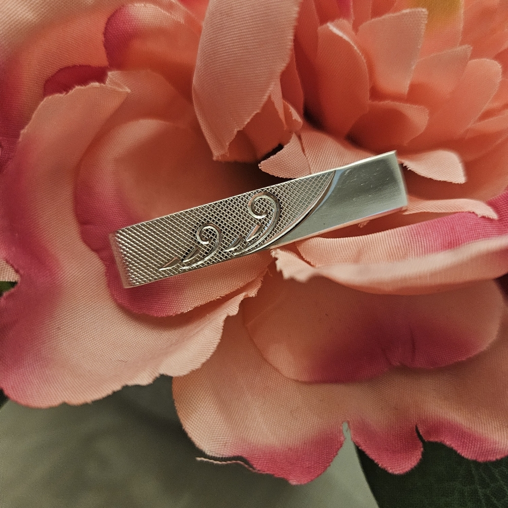Vintage Shields tie bar clip silvertone